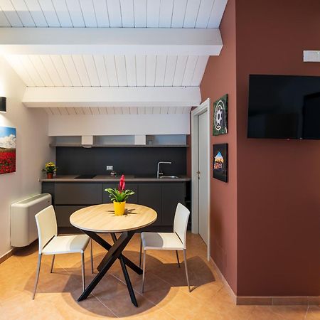 Arcolobello B&B Aparthotel コラート エクステリア 写真